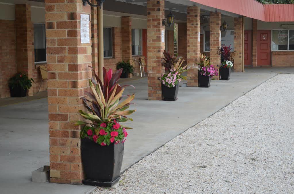 Econo Lodge Chaparral Motel Ballina Exteriér fotografie